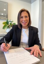 Photo of Janet Hoeft